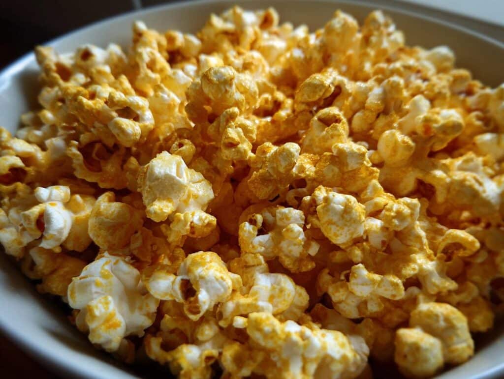 High-Protein Nutritional Yeast Popcorn (15g)